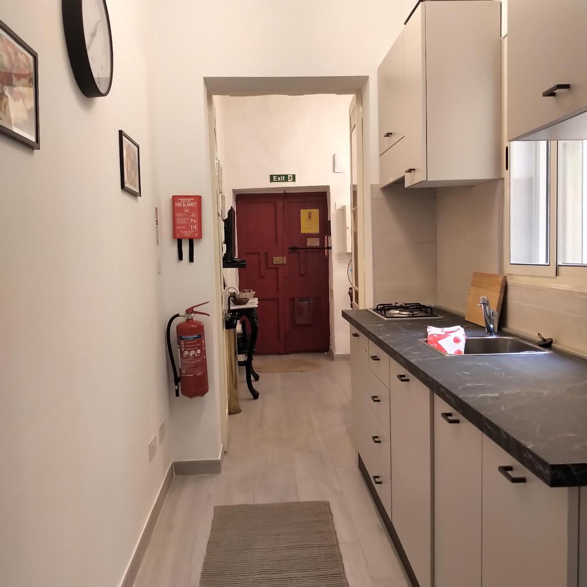Townhouse 7 Villa Dingli ภายนอก รูปภาพ